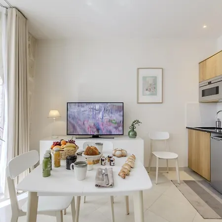 Jardin Saint Honore Apartments-2